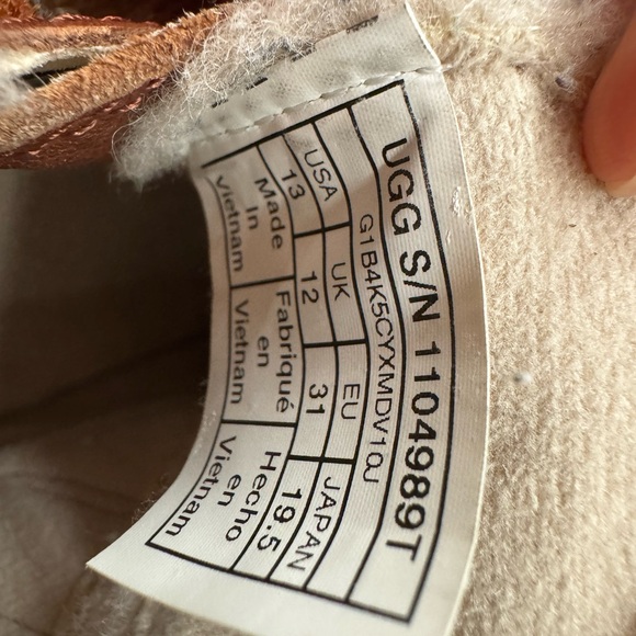 UGG boys or girls Brown High-Top Sneakers / boots size 13 - Picture 8 of 8